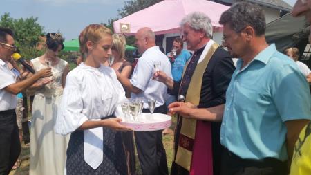 Na 19. tradicionalni prireditvi Pozdrav jeseni ob prazniku Marijinega vnebovzetja, veselo druženje Prlekov, Prekmurcev in Medžimurcev 18